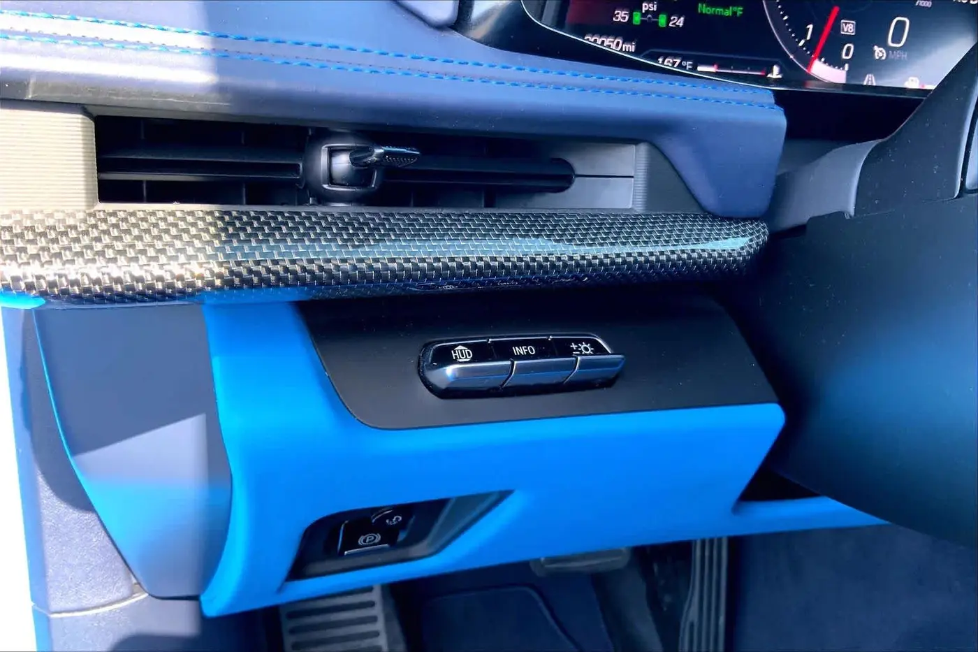 2022 Chevrolet Corvette - $65,995