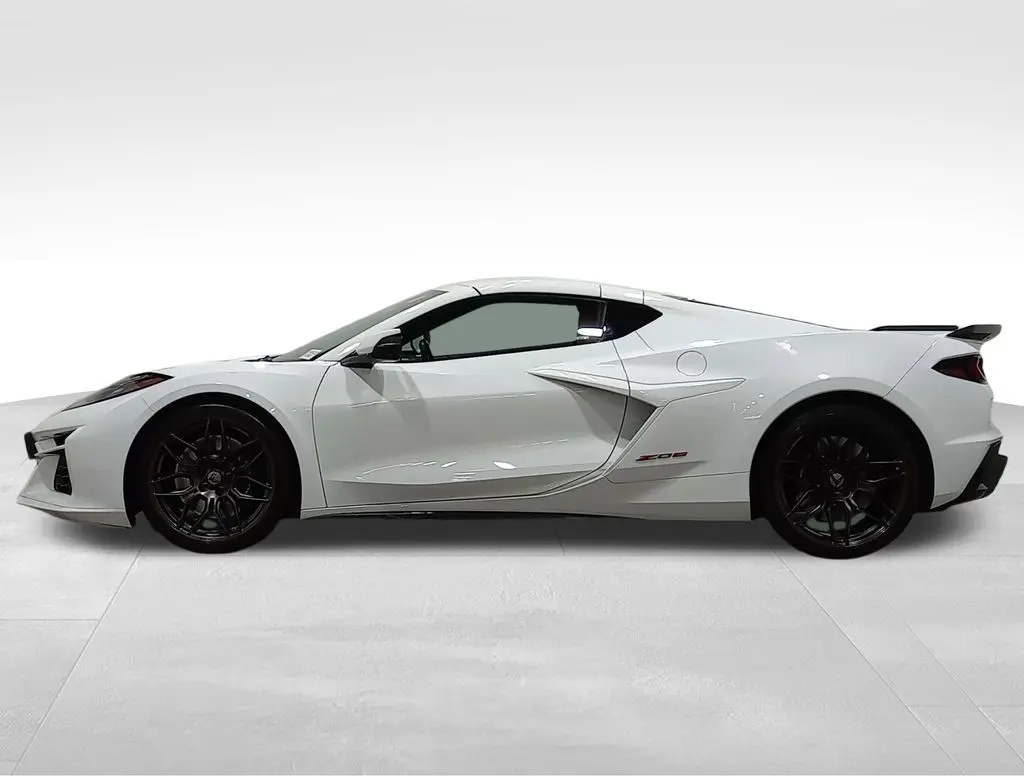 2025 Chevrolet Corvette - $110,297