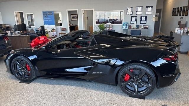 Preowned 2025 Chevrolet Corvette Z06 for Sale