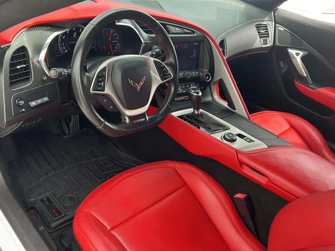 2015 Chevrolet Corvette - $65,125