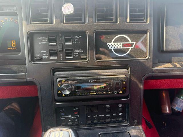 1989 Chevrolet Corvette - $9,601