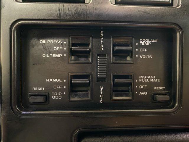 1989 Chevrolet Corvette - $9,601