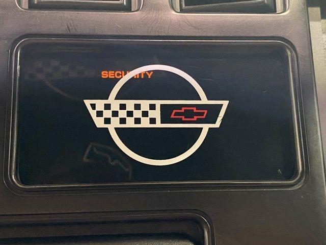 1989 Chevrolet Corvette - $9,601