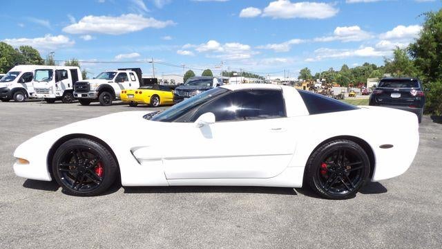 2004 Chevrolet Corvette Base
