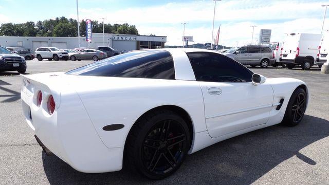 2004 Chevrolet Corvette Base