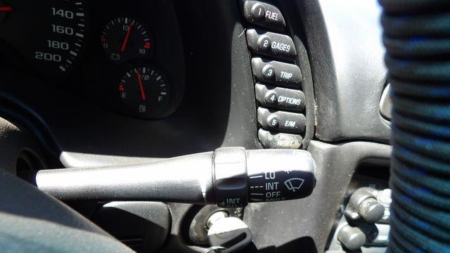 2004 Chevrolet Corvette Base
