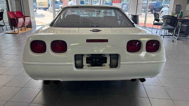 1991 Chevrolet Corvette Base