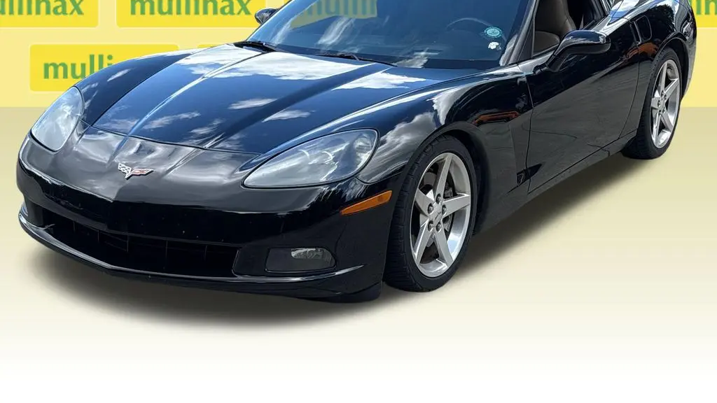2005 Chevrolet Corvette Base