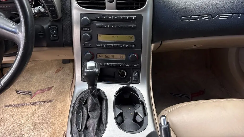 2005 Chevrolet Corvette Base