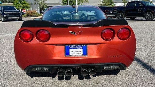 2005 Chevrolet Corvette Base