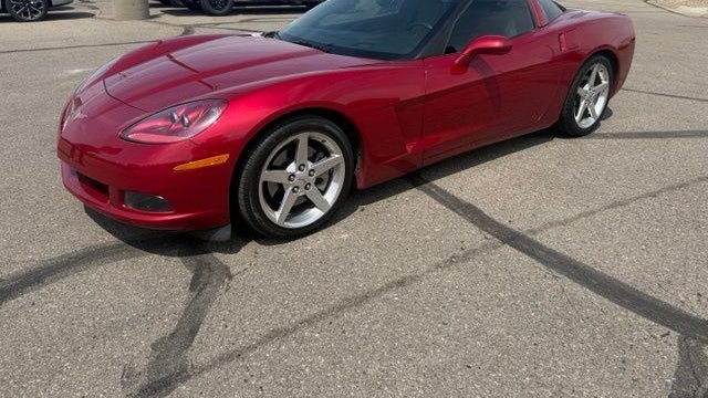 2005 Chevrolet Corvette Base