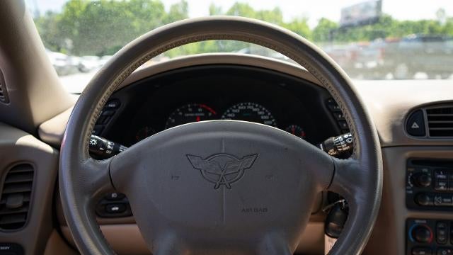 2003 Chevrolet Corvette Base
