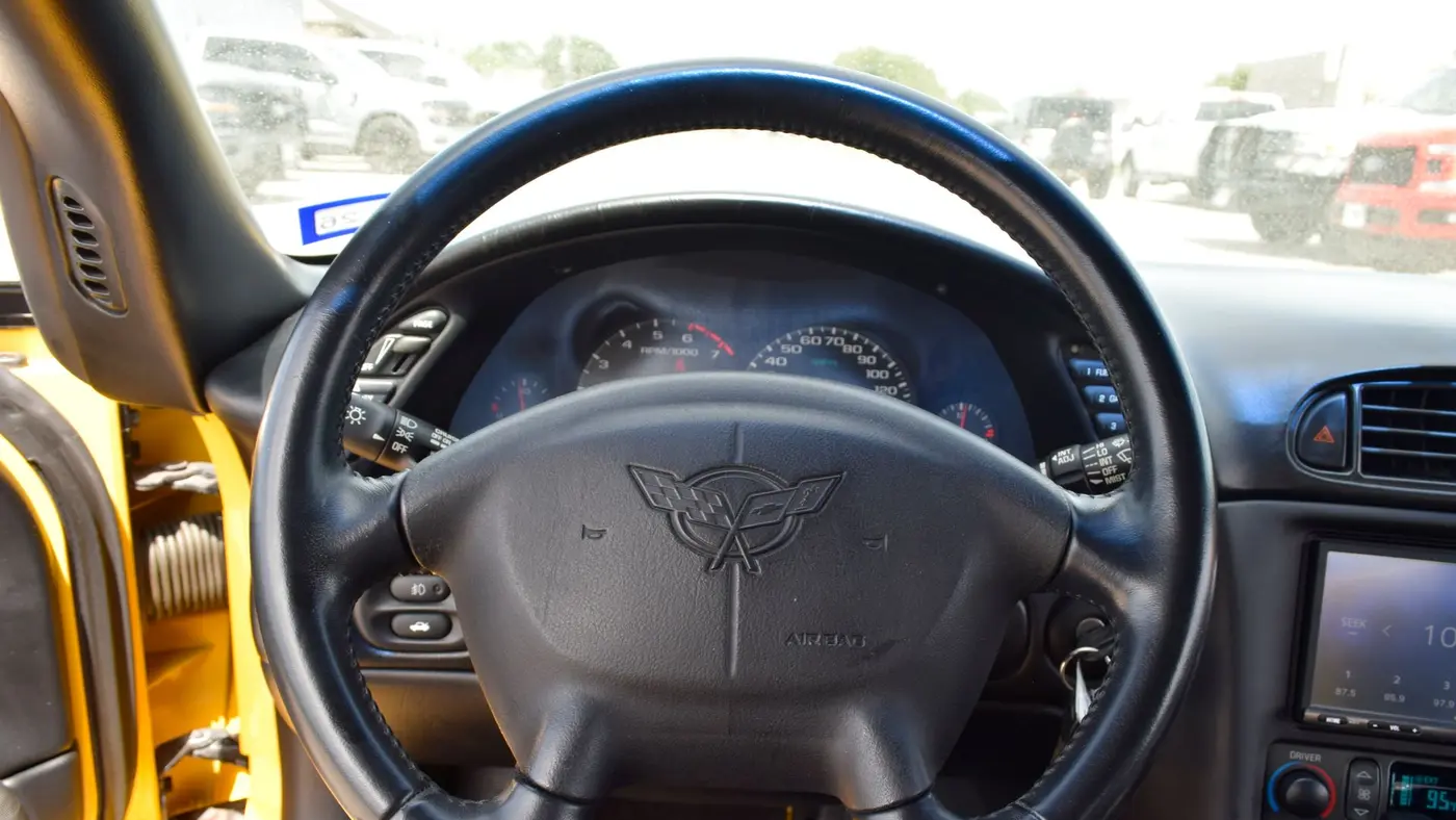 2000 Chevrolet Corvette Base