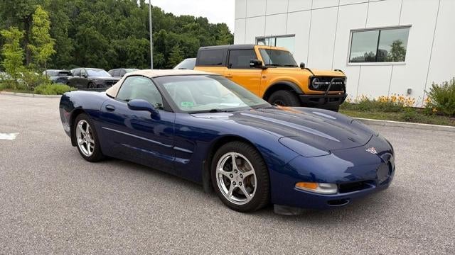 2004 Chevrolet Corvette Base