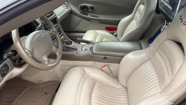 2004 Chevrolet Corvette Base