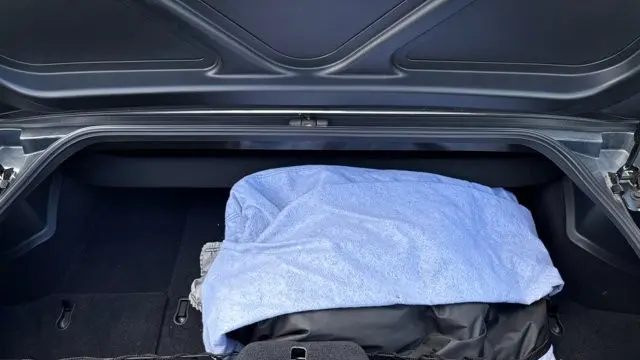 2004 Chevrolet Corvette Base
