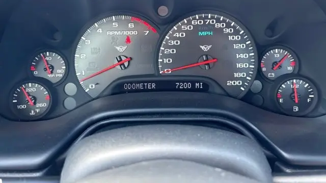 2004 Chevrolet Corvette Base