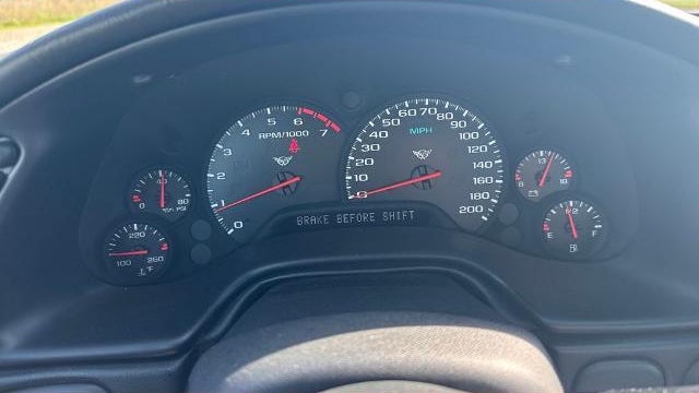 2004 Chevrolet Corvette Base