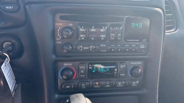2004 Chevrolet Corvette Base
