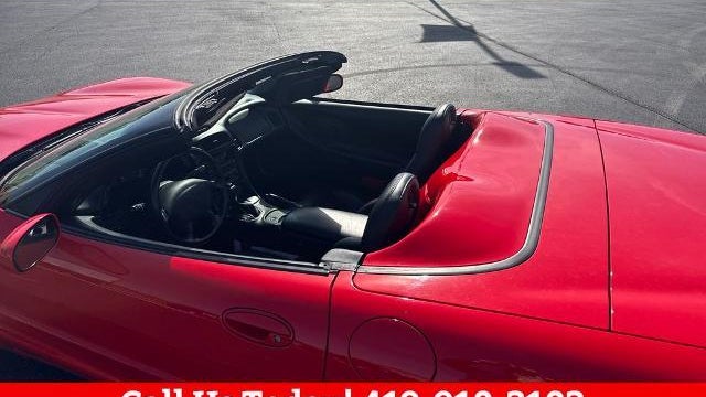 2004 Chevrolet Corvette Base