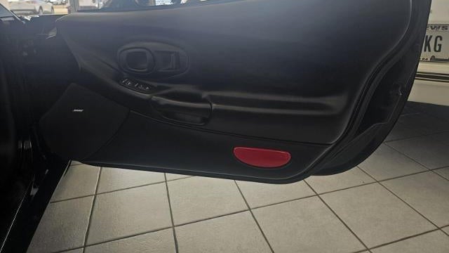 2001 Chevrolet Corvette Base