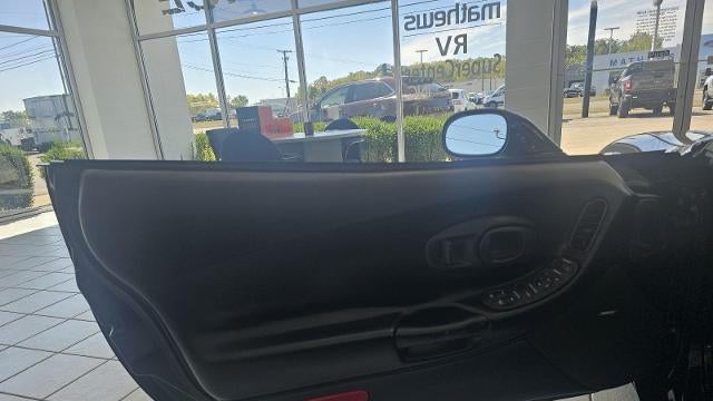 2001 Chevrolet Corvette Base
