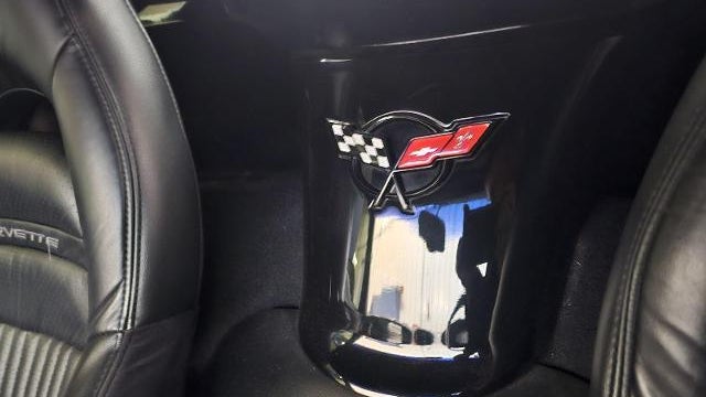 2001 Chevrolet Corvette Base