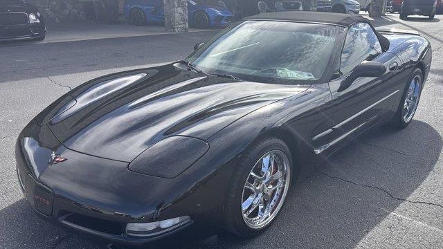 2000 Chevrolet Corvette Base