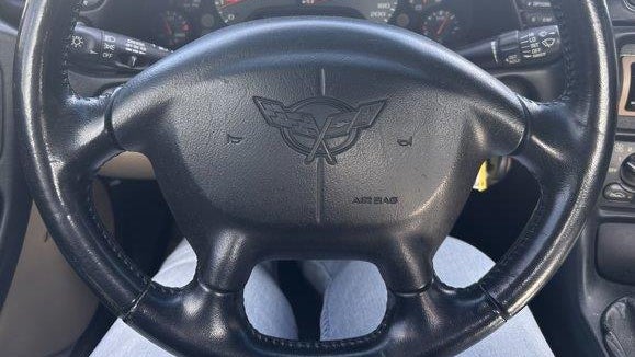 2000 Chevrolet Corvette Base