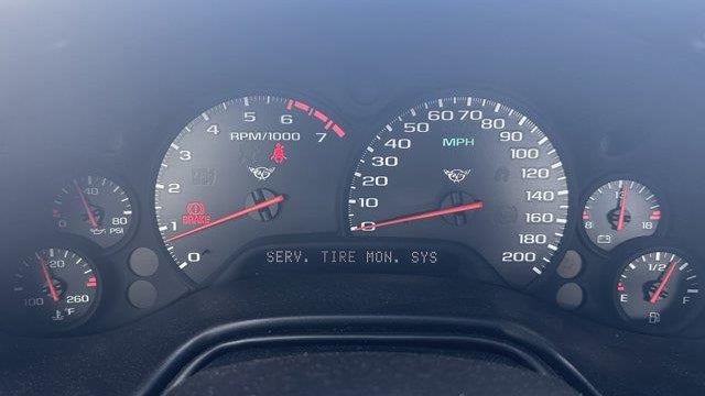 2000 Chevrolet Corvette Base