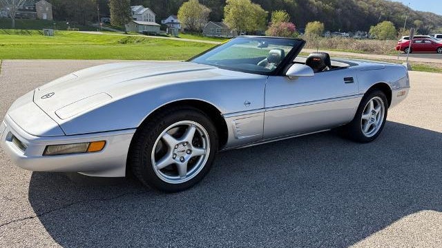 1996 Chevrolet Corvette Base