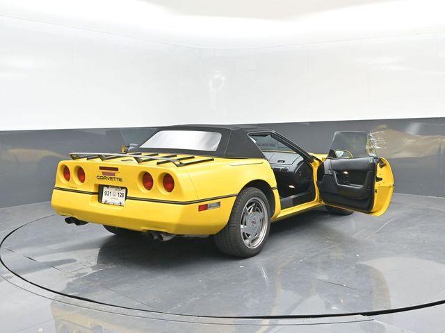 1990 Chevrolet Corvette - $11,500