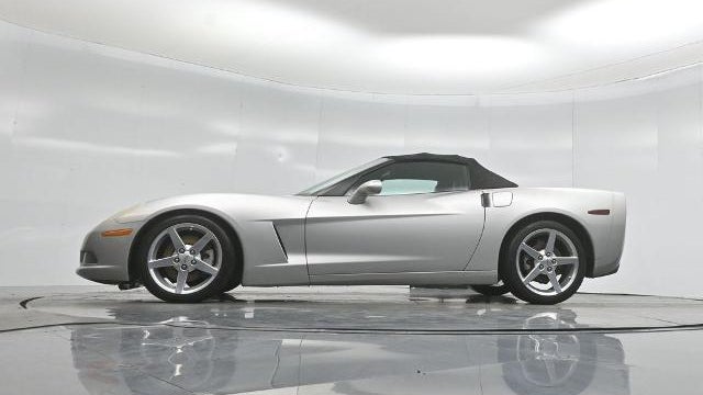 2005 Chevrolet Corvette Base