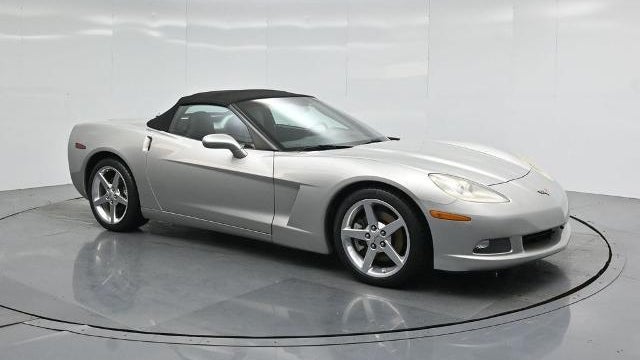 2005 Chevrolet Corvette Base