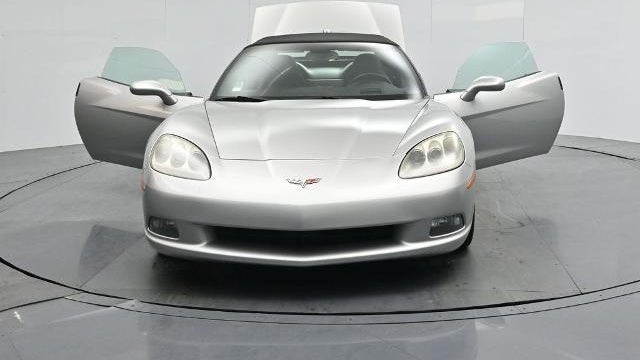 2005 Chevrolet Corvette Base