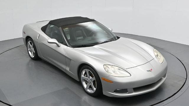 2005 Chevrolet Corvette Base