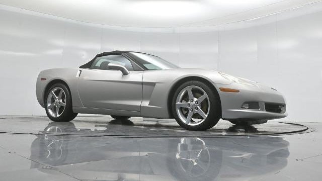 2005 Chevrolet Corvette Base