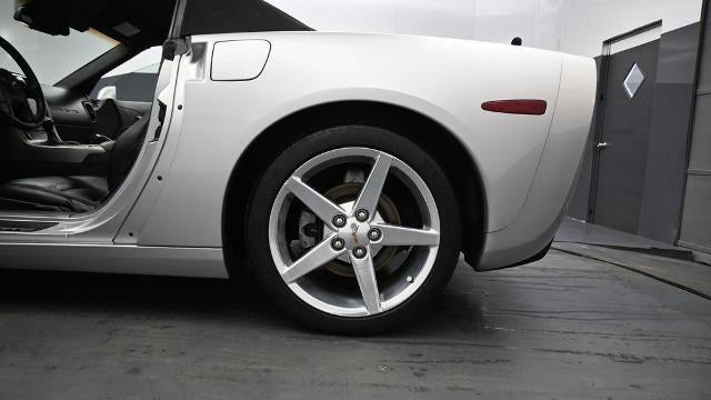 2005 Chevrolet Corvette Base
