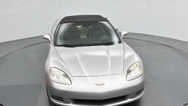 2005 Chevrolet Corvette Base