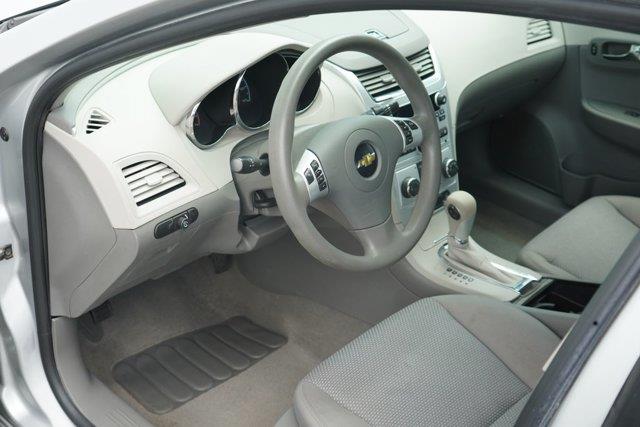2011 Chevrolet Malibu - $7,000