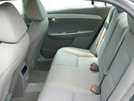 2011 Malibu Thumbnail 26