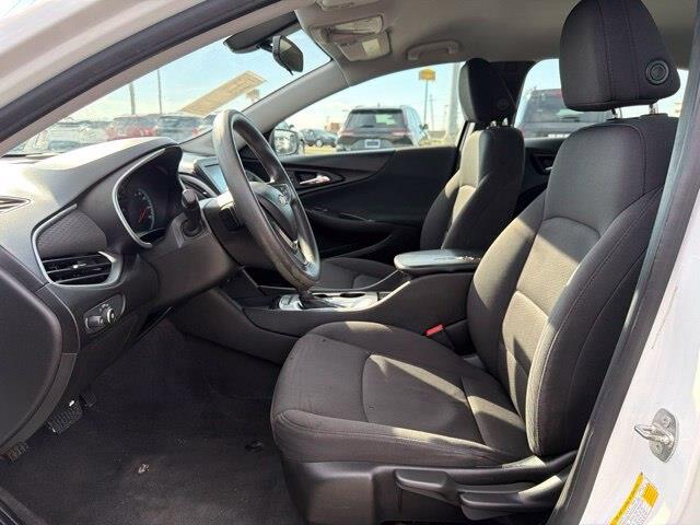 2018 Chevrolet Malibu - $8,911