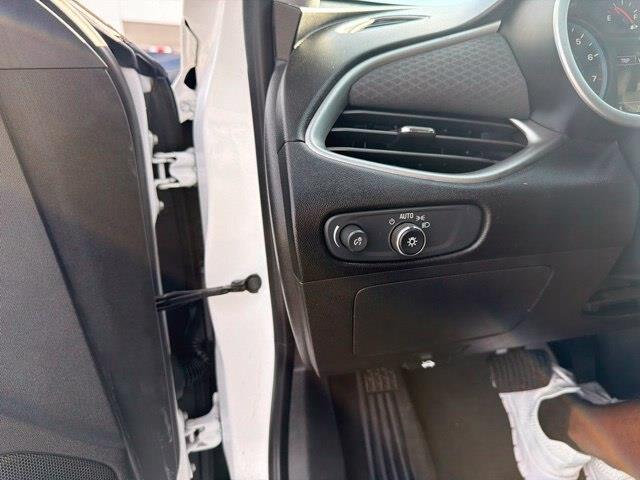 2018 Chevrolet Malibu - $8,911