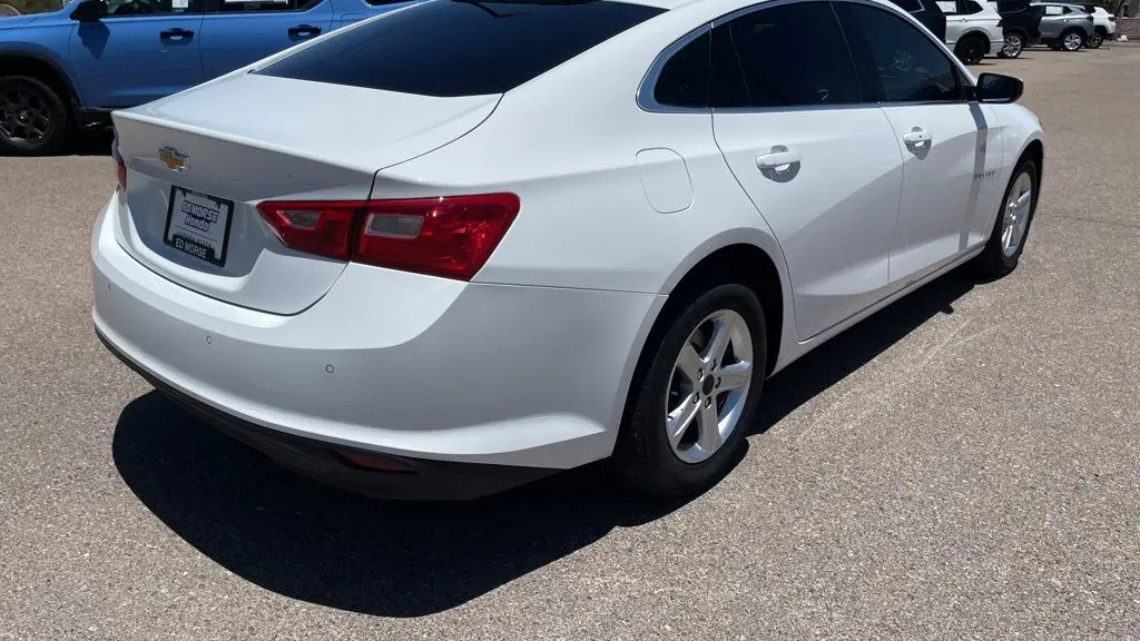 2024 Chevrolet Malibu LS