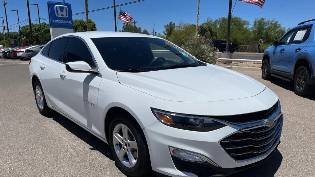 2024 Chevrolet Malibu LS