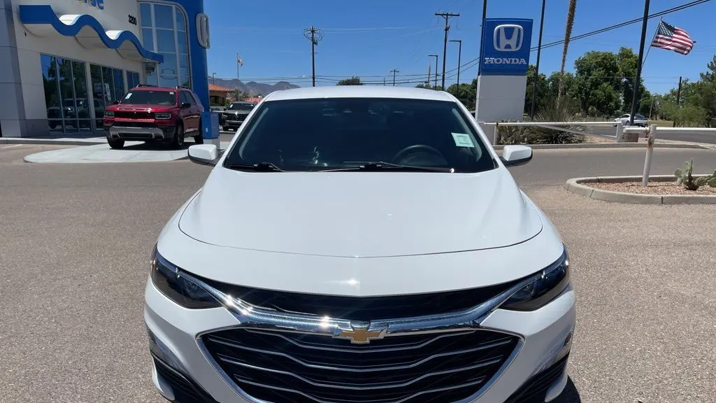 2024 Chevrolet Malibu LS