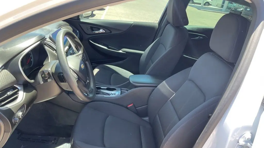 2024 Chevrolet Malibu LS