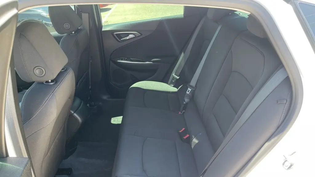 2024 Chevrolet Malibu LS