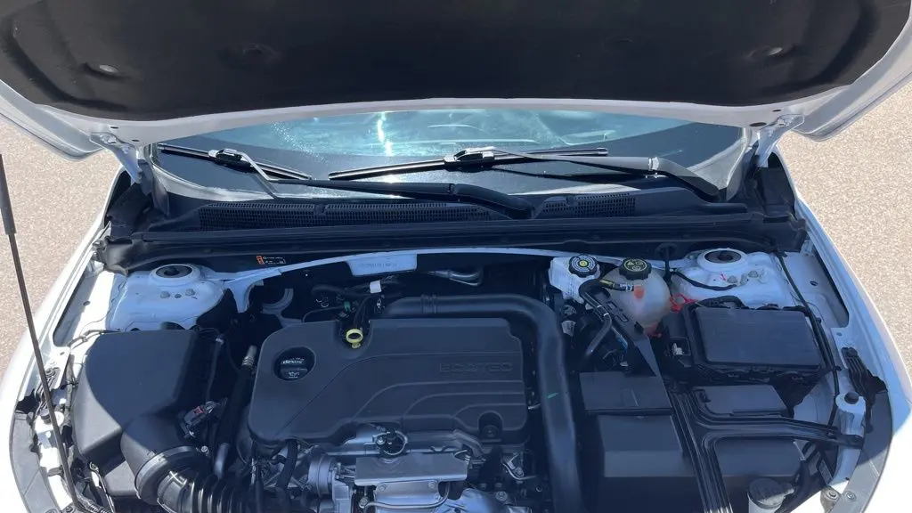 2024 Chevrolet Malibu LS
