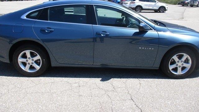 2025 Chevrolet Malibu LS